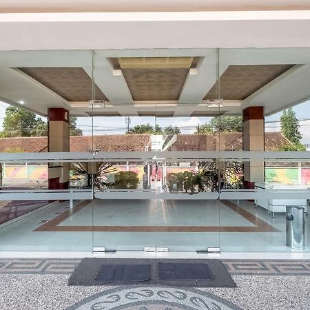 Oyo Flagship 3726 Tembok Batu Residence Tugu Εξωτερικό φωτογραφία