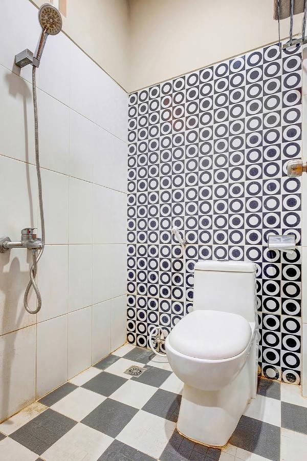 Oyo Flagship 3726 Tembok Batu Residence Tugu Εξωτερικό φωτογραφία
