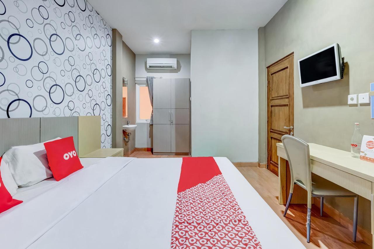 Oyo Flagship 3726 Tembok Batu Residence Tugu Εξωτερικό φωτογραφία
