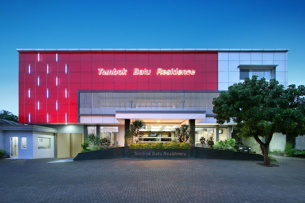 Oyo Flagship 3726 Tembok Batu Residence Tugu Εξωτερικό φωτογραφία